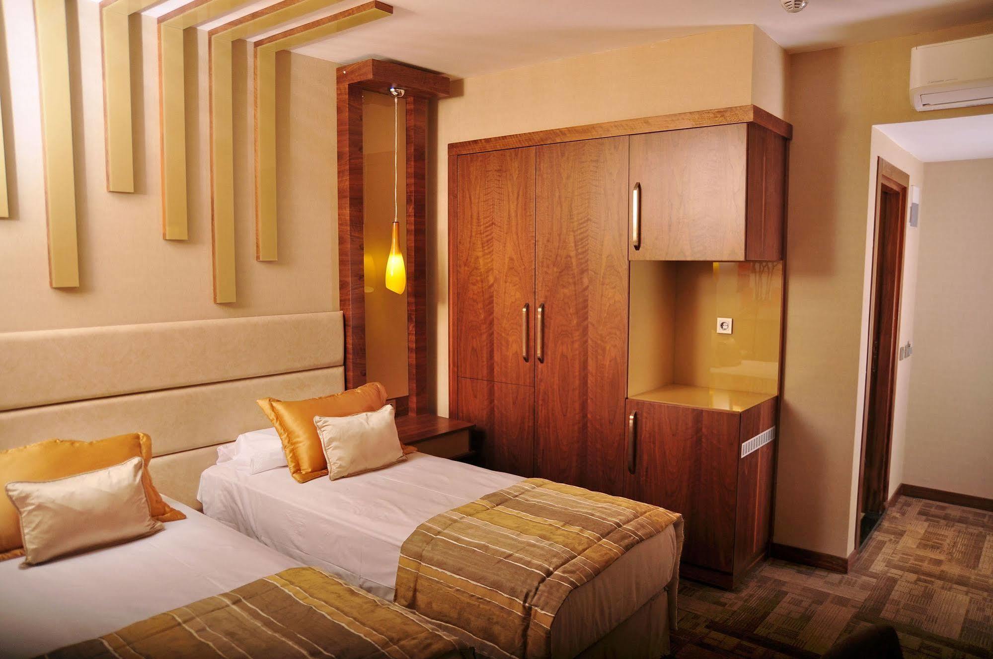 Avin Hotel Izmir Exterior photo