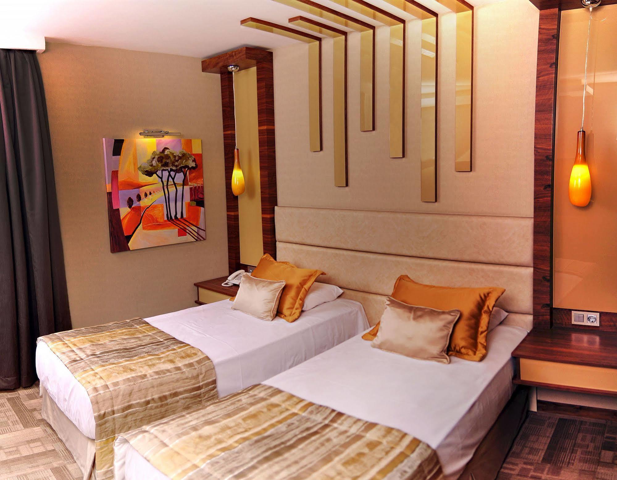 Avin Hotel Izmir Exterior photo